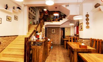 Kulangsu Xinyuan Inn (Longtou Road Snack Street)
