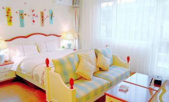 Sanxiong Fairy Tale Holiday Villa - Housity