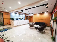 Xinyue Business Hotel