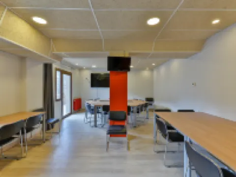 Hostal Restaurante Río Ara by Vivere Stays Hoteles en Fiscal