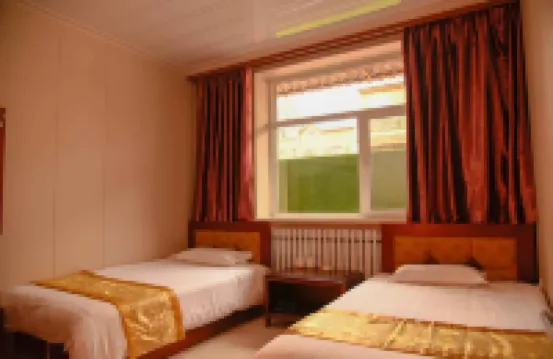 No. 8 Garden Holiday Villa