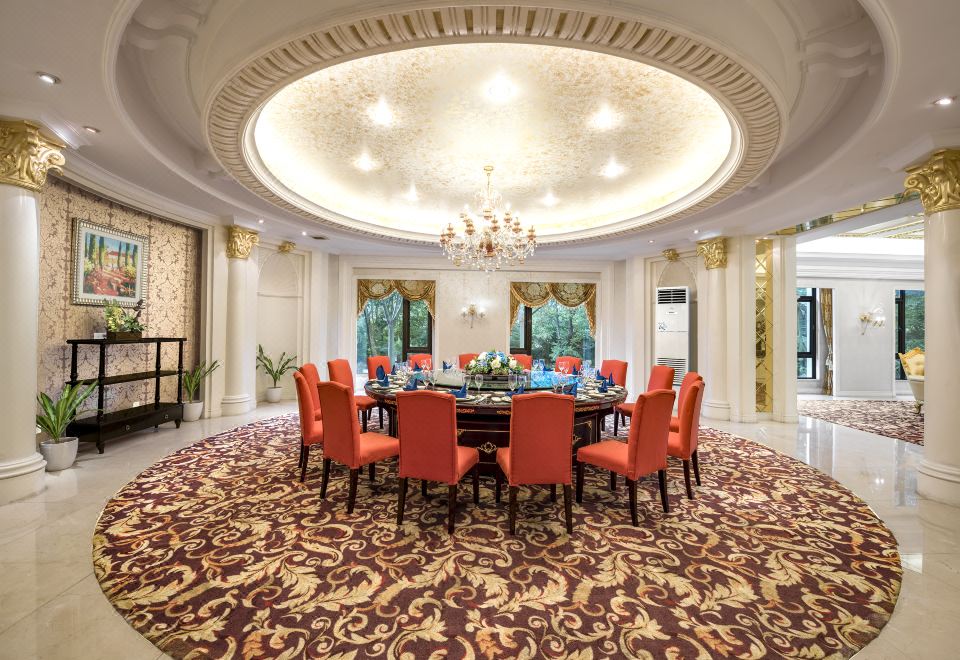 Zhaoqing Senlan Yunhai HotelHotel Overview