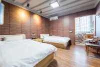 Chuyang Xiaoshe Hostel
