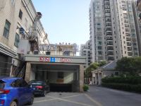 上海丽元LOFT酒店 - 停车场