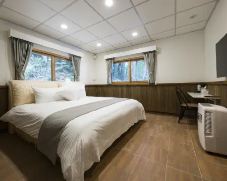 Guanwu Villa Hotels in Miaoli