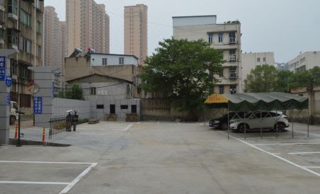 Zaoyang Qingshe New Chinese Hotel - Housity