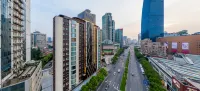 Yuetang Zhenxuan Service Apartment Hotels in Zhongshan Park Commercial Area