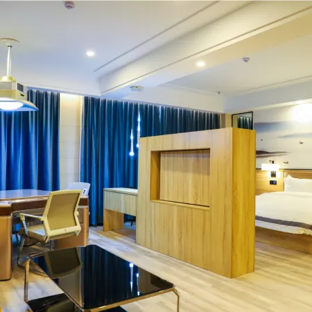 Qingmu Select Hotel (Ma'anshan He County Xiangquan)