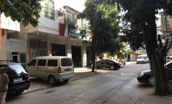 Jingyuan Apartment Hotel