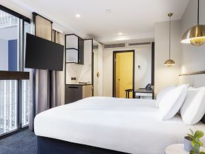 Brady Hotels Jones Lane Melbourne