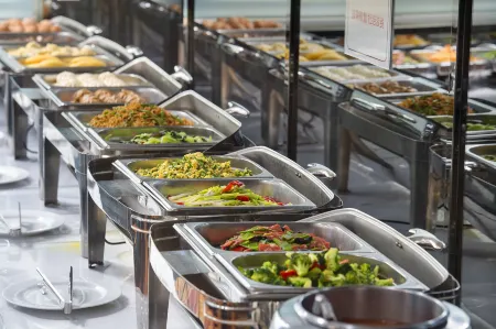 AutobotsOutbots Hotel (Zhengzhou Liulin Metro Station) Отели рядом с достопримечательностью «North China University of Water Resources and Electric Power Relational Area»