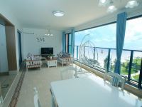 惠州728滨海度假酒店式公寓 - 临海豪华侧海景麻将两房一厅