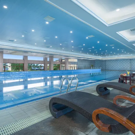 Maison New Century Hotel Cixi
