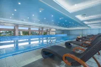 Maison New Century Hotel Cixi - Pools