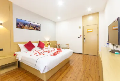 Huayi Select Hotel (Tongji Hospital) Các khách sạn gần Wuhan Institute of Shipbuilding Technology