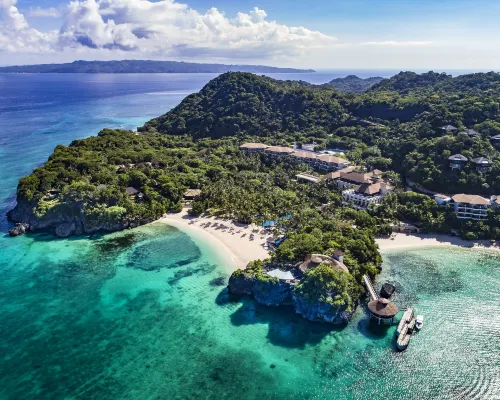 Shangri-La Boracay Hoteles cerca de Playa Banyugan