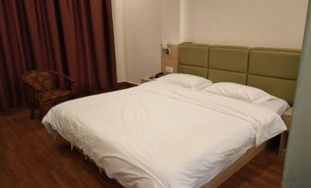 Pubei Yujin Convenient Hotel - Housity
