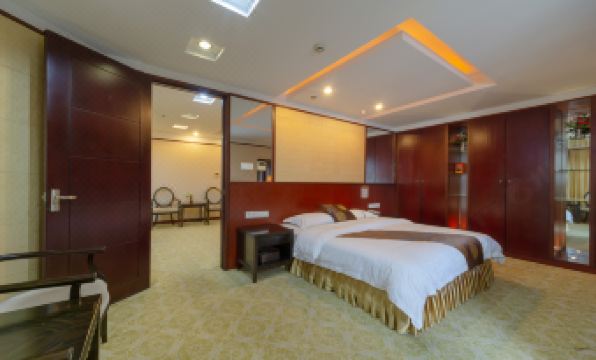 Kaiping Hotel