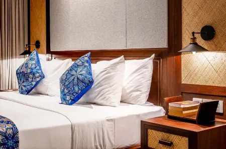 Lovina Beach Club & Resort Отели рядом с достопримечательностью «Puri Kanginan Buleleng»