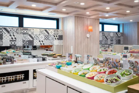 Vessel Inn Chiba Station