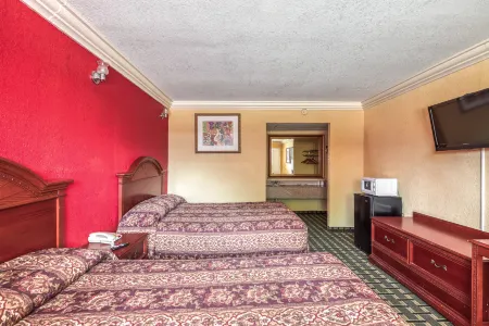 Budget Inn and Suites