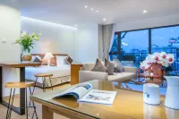 Dream Hotel and Apartment Hotels in Quan Dong Da