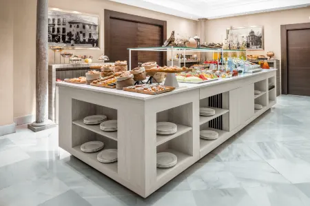 NH Collection Granada Victoria