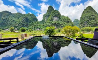 Yangshuo Baiyue Jianshan Hotel (Yangshuo Yulonghe Branch)