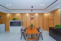Super 8 Hotel (Shanghai Pudong Airport Chenyang Road) Hotels in 