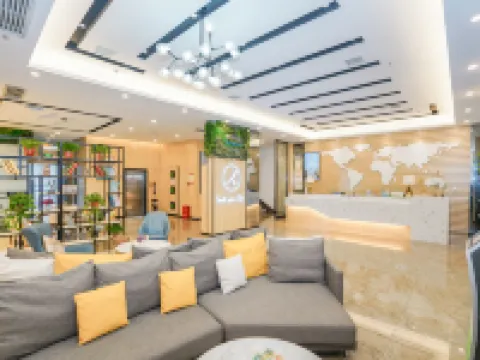 Tourist Shinning Hotel Hotels in Xixiang