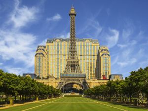 The Parisian Macao