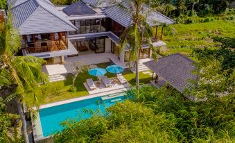 Villa Rusa Biru - Modern Villa with Private Pool and Cook in the Heart of Berawa