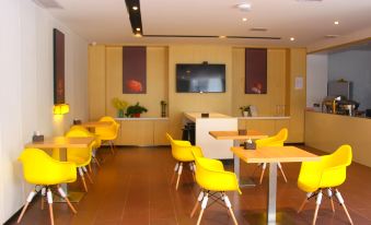 Suitetrails - IU Hotel (Xinyu City Government Xianlai Park)