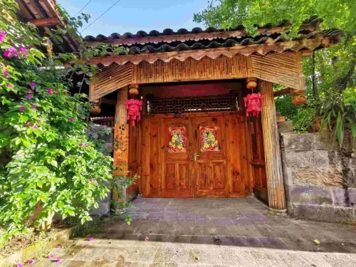 Tengchongbencaitejing Farm House