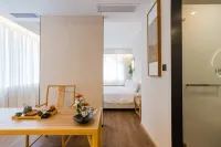 The Hidden House Chinese Hotel (Chengdu Chunxi Road & Tianfu Square Branch) Hotels in Qingyang District
