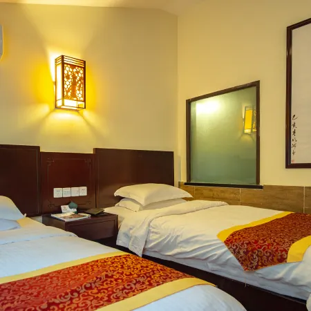 Renyi Hotel (Gongtan Ancient Town)