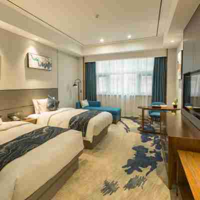 Zhejiang Haishi Huanglong Hotel Rooms