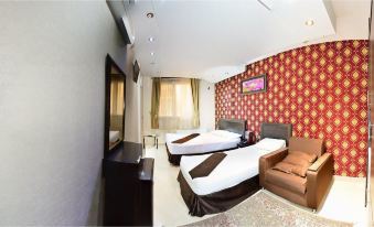 Marmar Hotel Mashhad - Housity