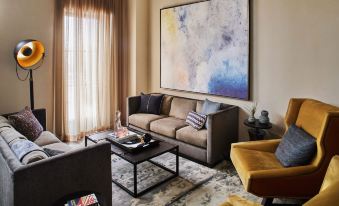 Hotel Figueroa, Unbound Collection by Hyatt