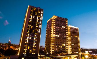 Chunman Boutique Hotel (Erji Road Dadumotian) - Housity