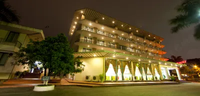 칸 꽝 도 호텔 호안끼엠 레이크(호수)-커시드럴(대성당) 호텔