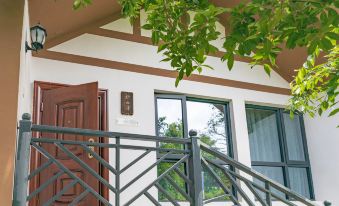 Guangming Squirrel Valley Holiday Villa