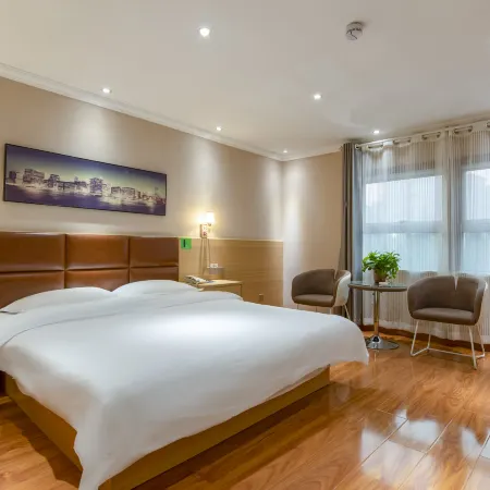 Super 8 Hotel (Weifang Lutai Convention & Exhibition Center Gudejin)