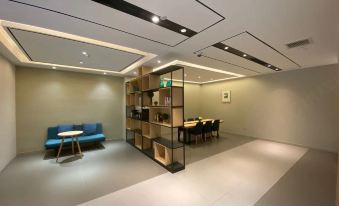 Home Inn Selected (Minlei Road Metro Station, Caolu, Shanghai)