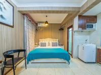 重庆威斯曼商旅主题酒店 - 中式大床房