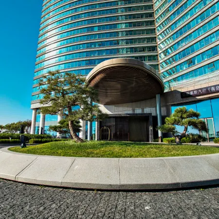 Qingdao Haiyi Sailing Hotel