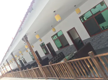 Yunzhou Hotel Отели в г. Юньсянь