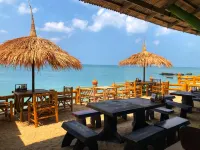 Blue Andaman Lanta Resort Hotels in Koh Lanta