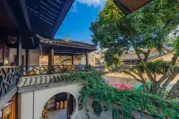 Mohe Shuxin Panorama Hot Spring Hotel (Tengchong Heshun Dachejing) Các khách sạn gần Heshun Library