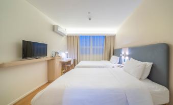 Angor Hotel (Shanghai Xujiahui Subway Station 80000 Stadium Branch)